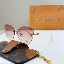 Picture of Louis Vuitton Sunglasses _SKUfw75015603fw
